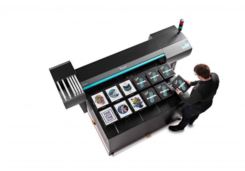 VersaSTUDIO BT-12 Direct-to-Garment Printer